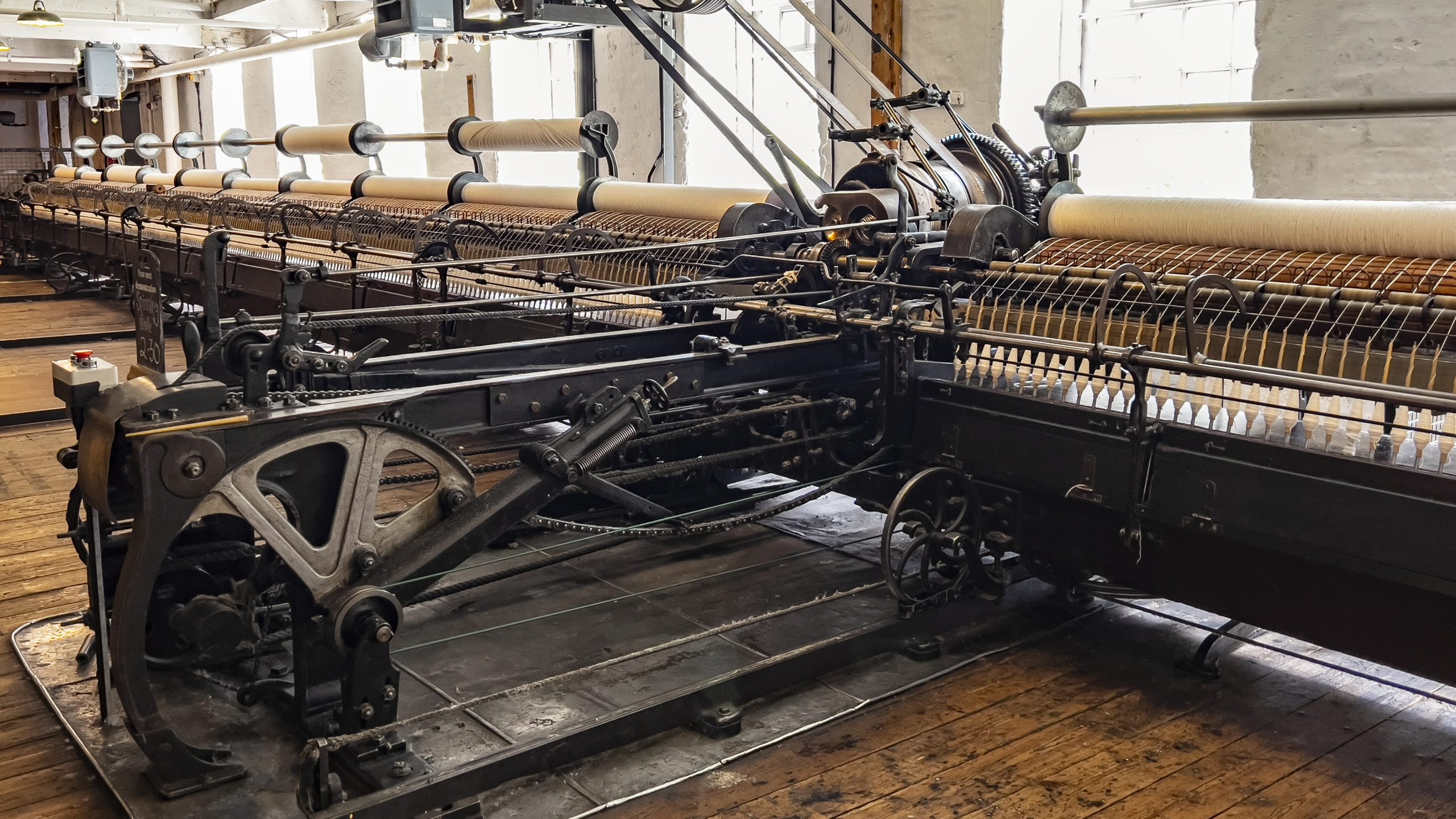 Textile Factory - United Kingdom 1784